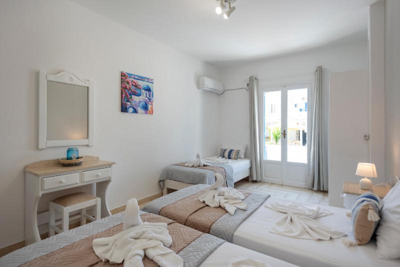 Triple Room image 4