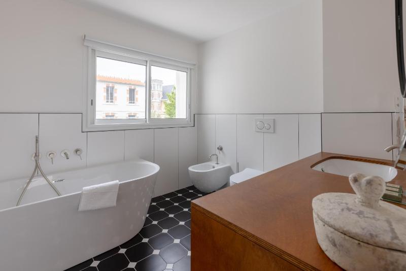 La Perrinière appartement face mer - image 4