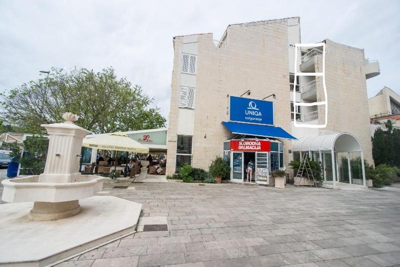 Double Room with Sea View and Balcony image 2