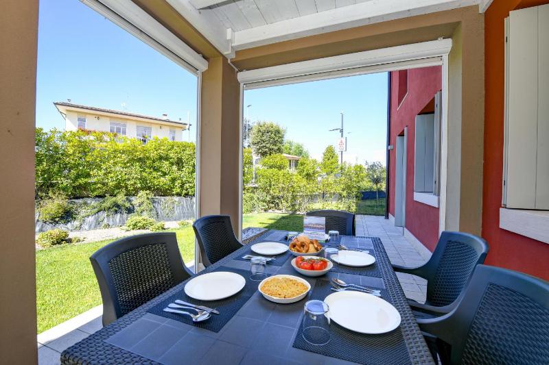 Peschiera Family Homes Fornaci - image 22