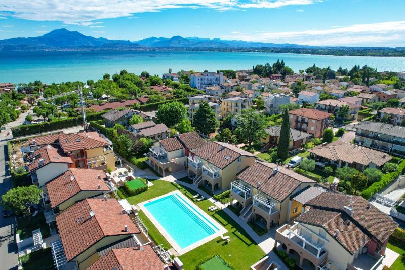 Peschiera Family Homes Fornaci - image 41