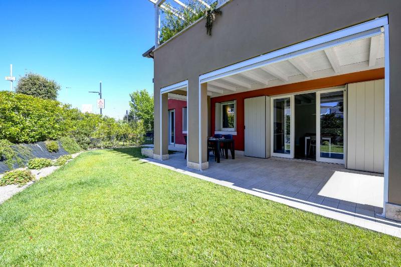Peschiera Family Homes Fornaci - image 16