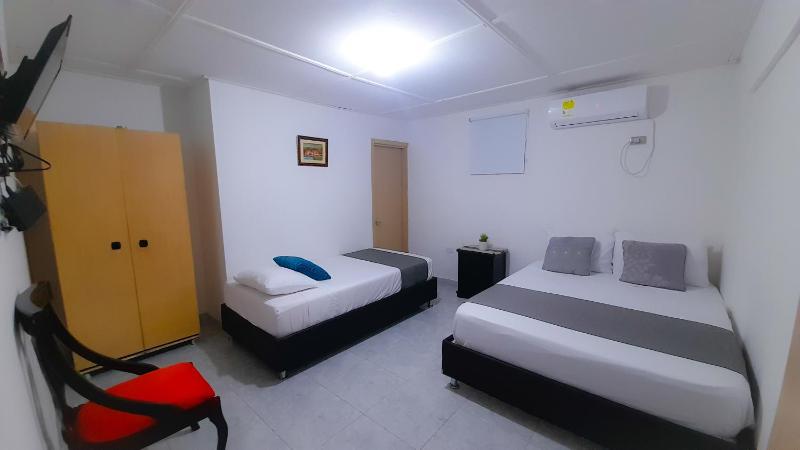 Hotel Poblado Suite - image 2