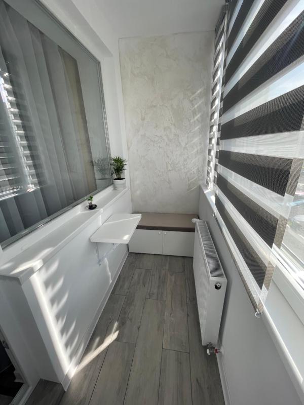 Luxury Apartment - image 18