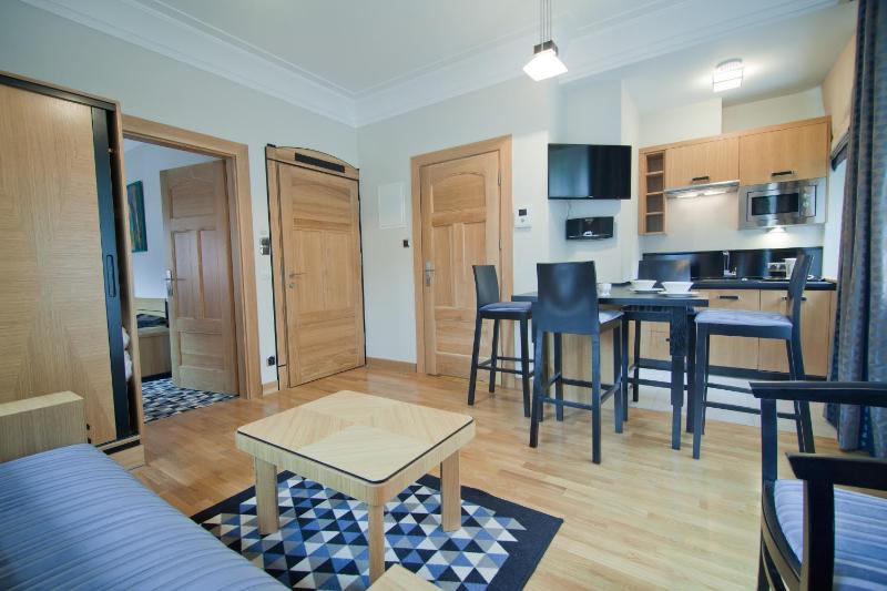 One-Bedroom Superior Apartment image 1