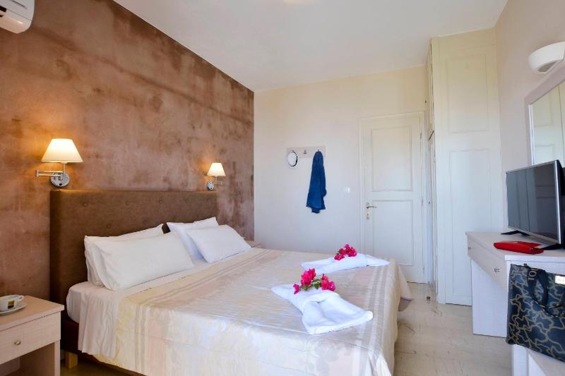 Two-Bedroom Apartment image 4