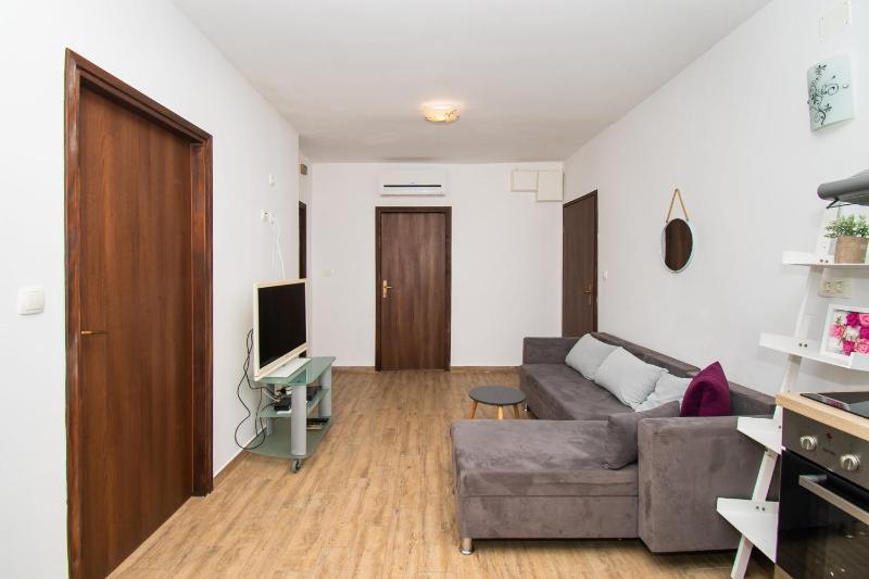 Apartments Happy Place - image 16