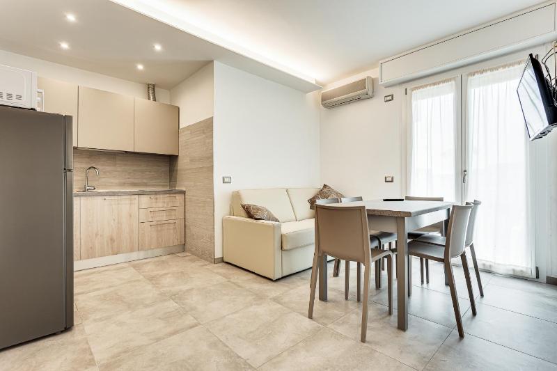 One-Bedroom Apartment image 1
