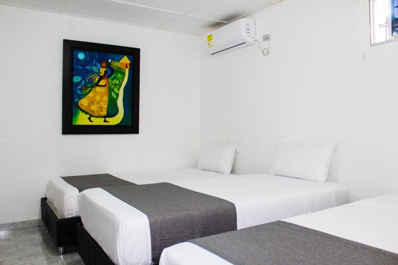 Hotel Poblado Suite - image 20