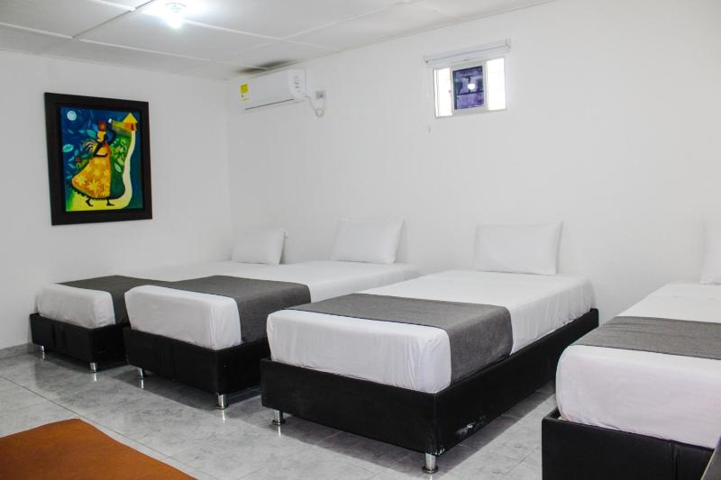Hotel Poblado Suite - image 37