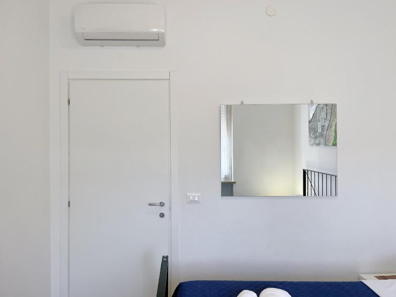 Confortini Rooms SUNDAY - image 2