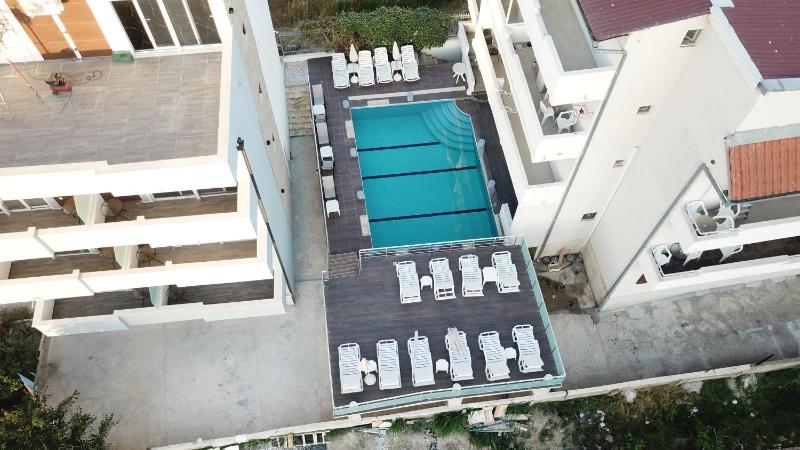 Deluxe Apartment image 3