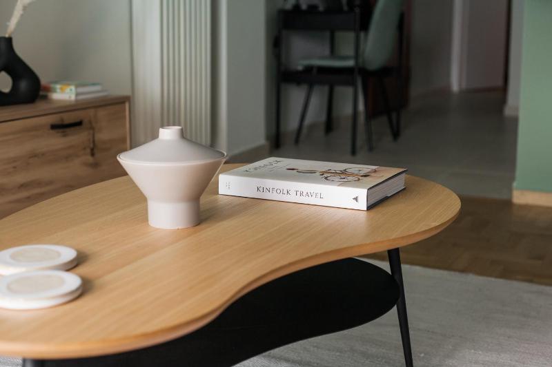 Dazzling 1BR Apartment in Koukaki by UPSTREET - image 16