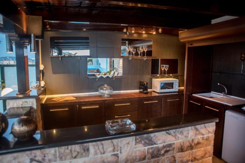 Luxury Penthouse with private pool - image 22