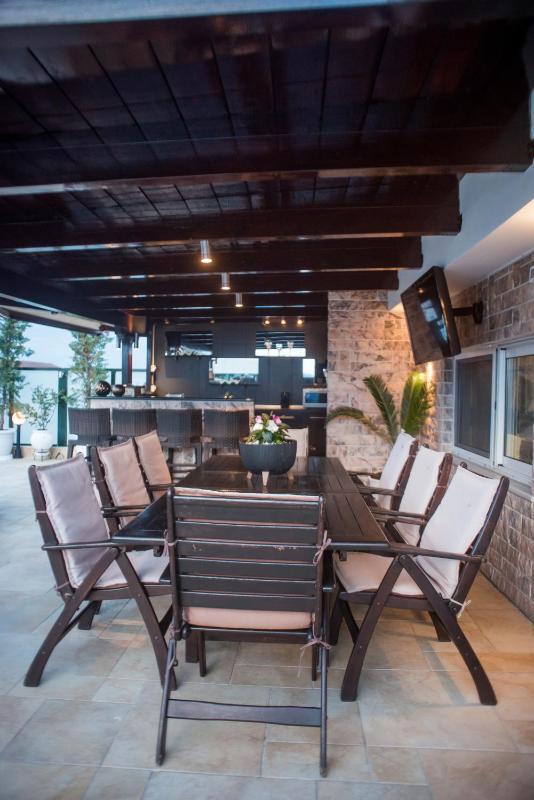 Luxury Penthouse with private pool - image 15