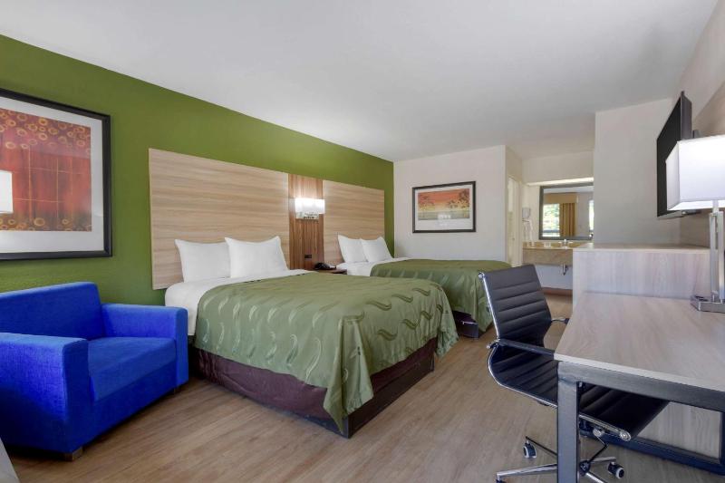 Double Room - Non-Smoking  image 1