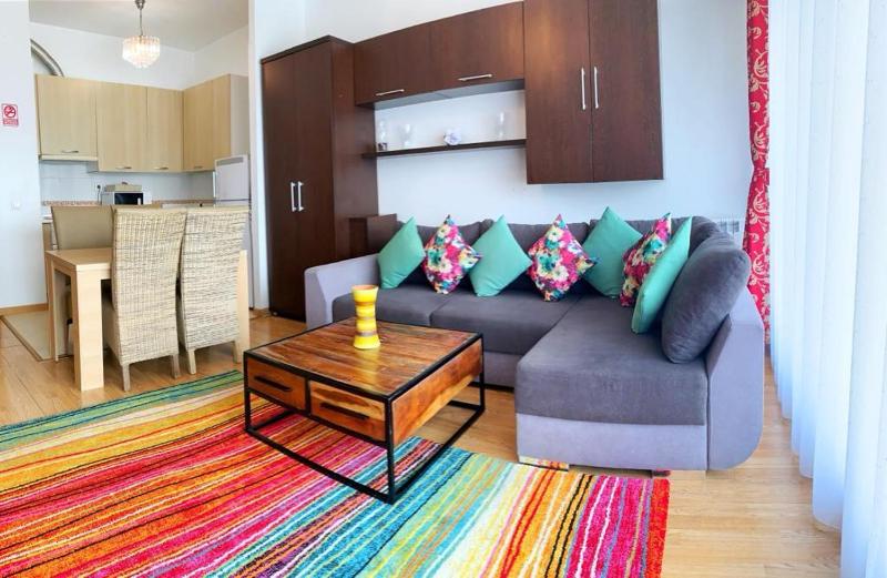 One-Bedroom Apartment image 1