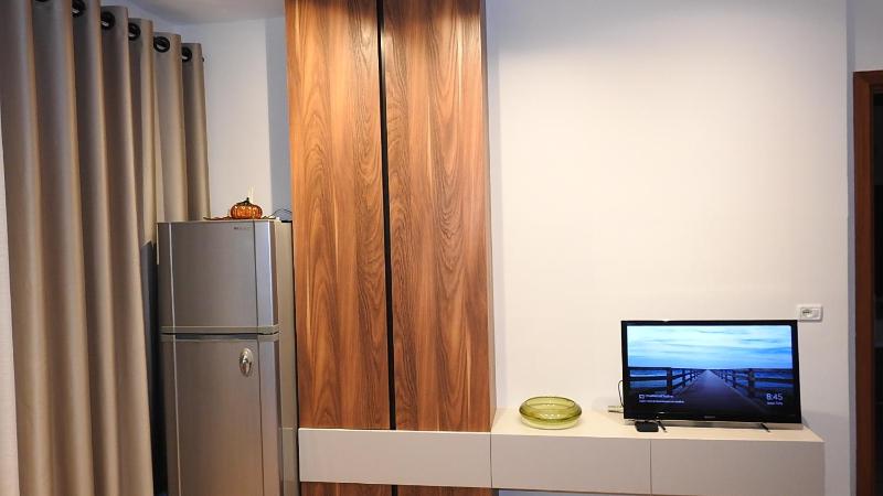 Vacation Vibes - Modern Apartment in Golem near sea - image 7