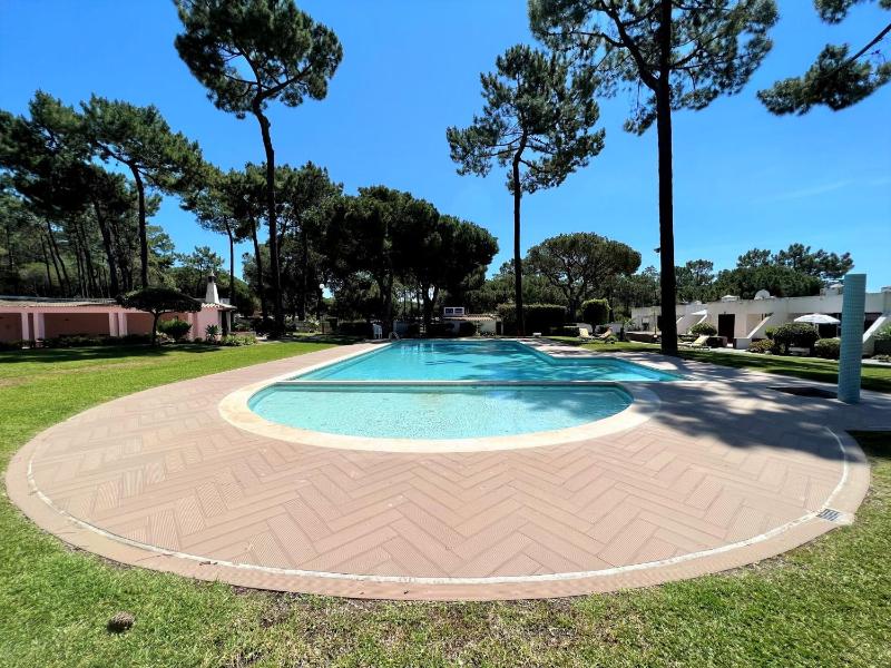 Vilamoura Golf Studio With Pool by Homing - image 1