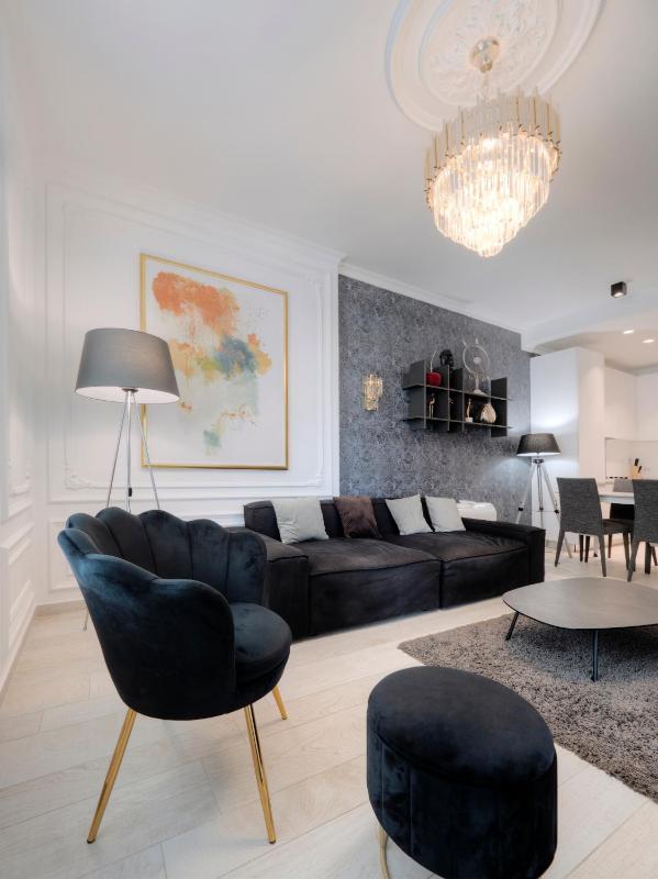 Apartment with Sea View image 1
