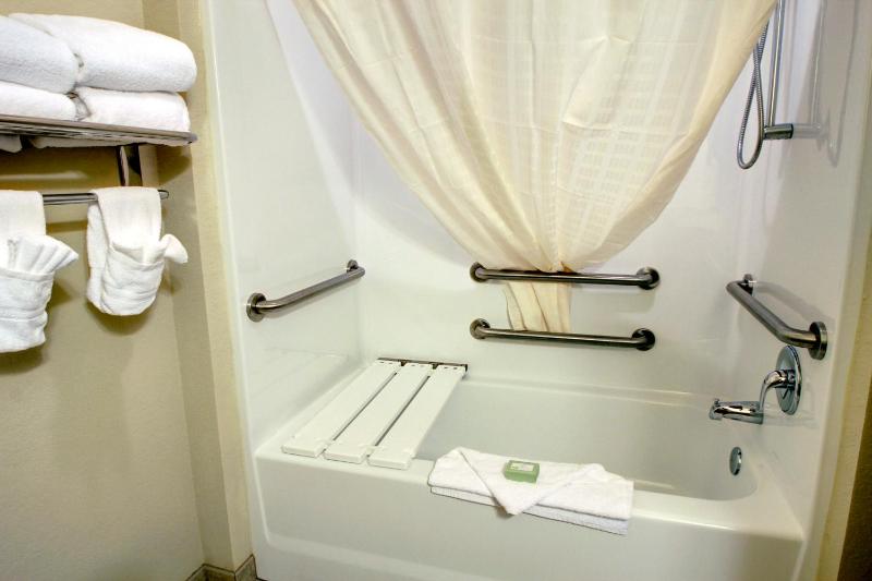 King Room - Disability Access image 2