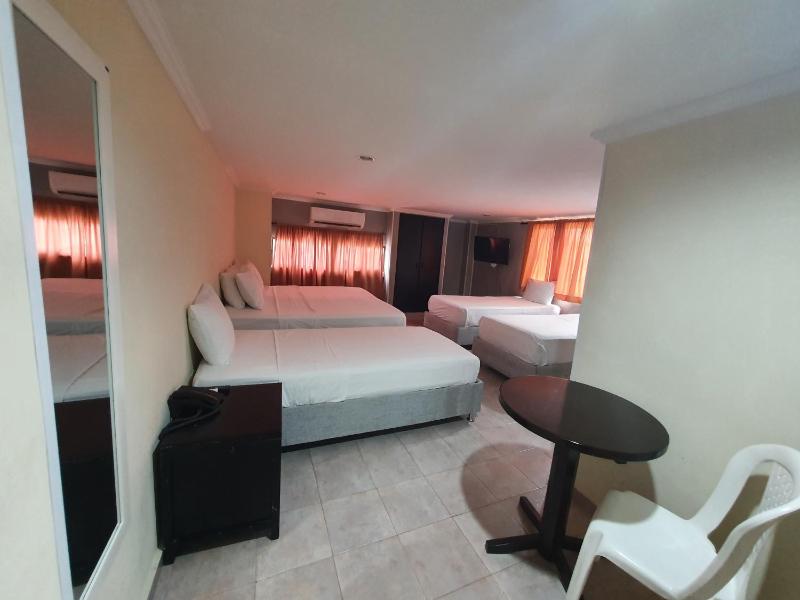 Hotel Puerta de Oro - image 22