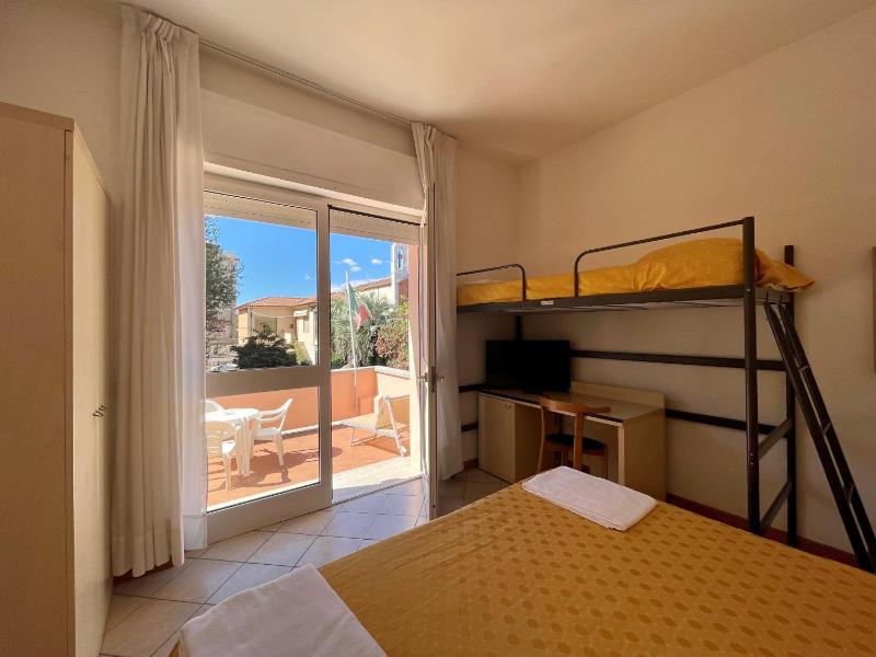 Triple Room image 1