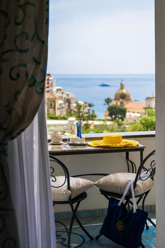  Standard Double/Twin Room with Sea View  image 3