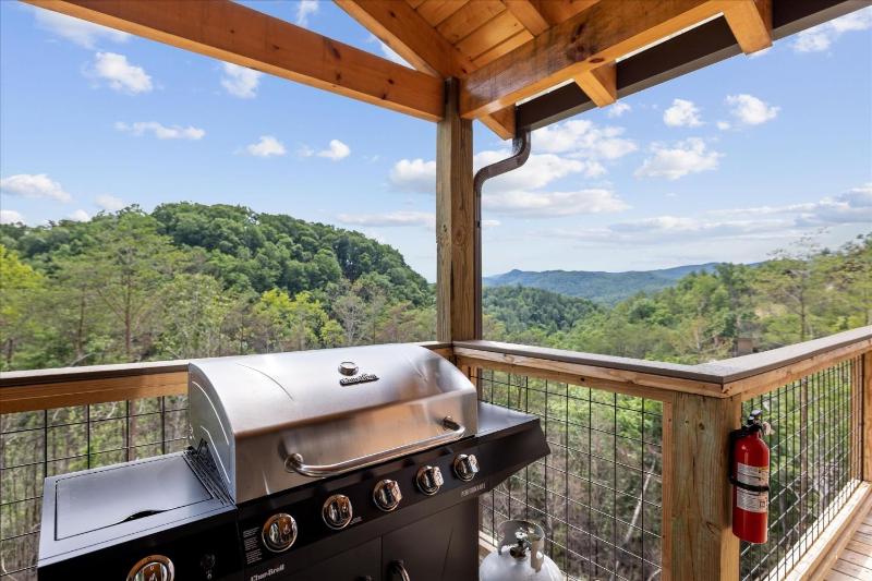 Stargazer Chalet cabin - image 37