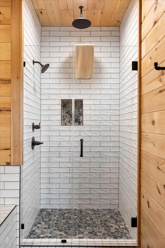 Stargazer Chalet cabin - image 32