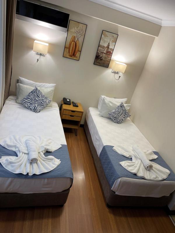 Nomade Old City Hotel - image 3