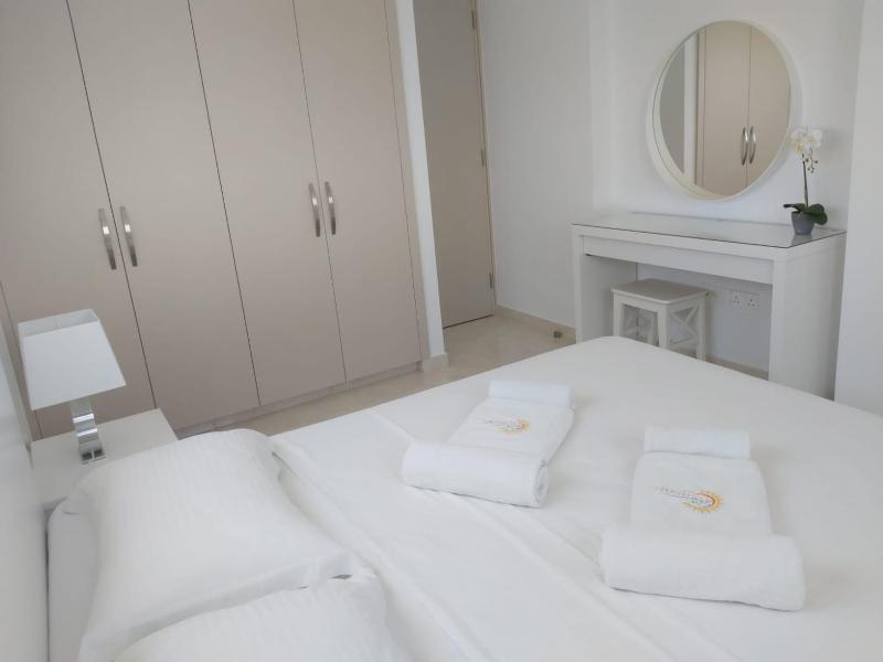 Dinglis Residences 31 - image 15