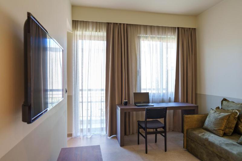 Mariette Rhodes Urban Suites - image 12