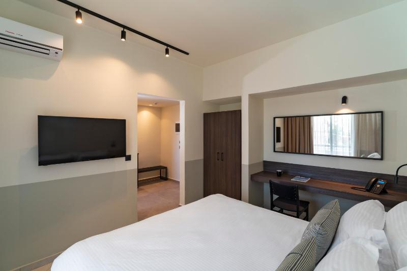 Mariette Rhodes Urban Suites - image 10