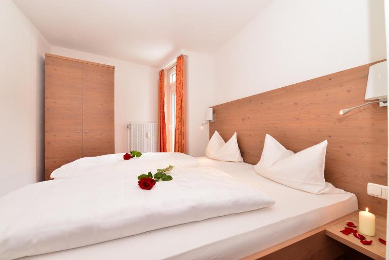 Comfort One-Bedroom Apartment (Double Bed)  image 4