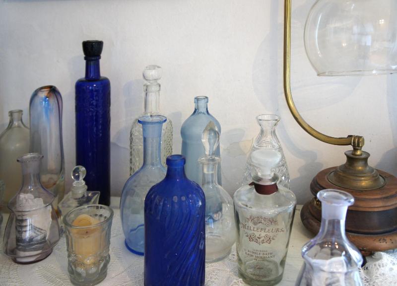 Apartment Vintage Art - image 8