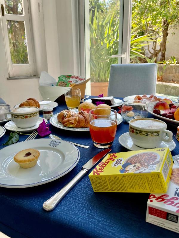 Summer Vibes B&B - image 16