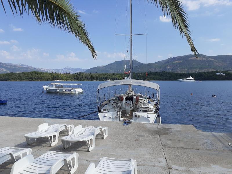 un site calme et unique au Montenegro Loue des logements les pieds dans l eau avec plage privée en face de l ile Saint Marco - image 14