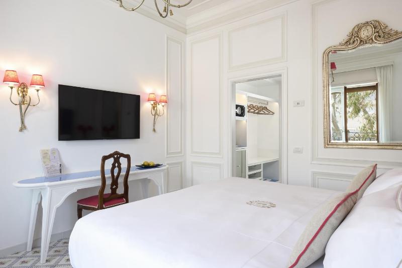Grand Hotel Ambasciatori - image 36
