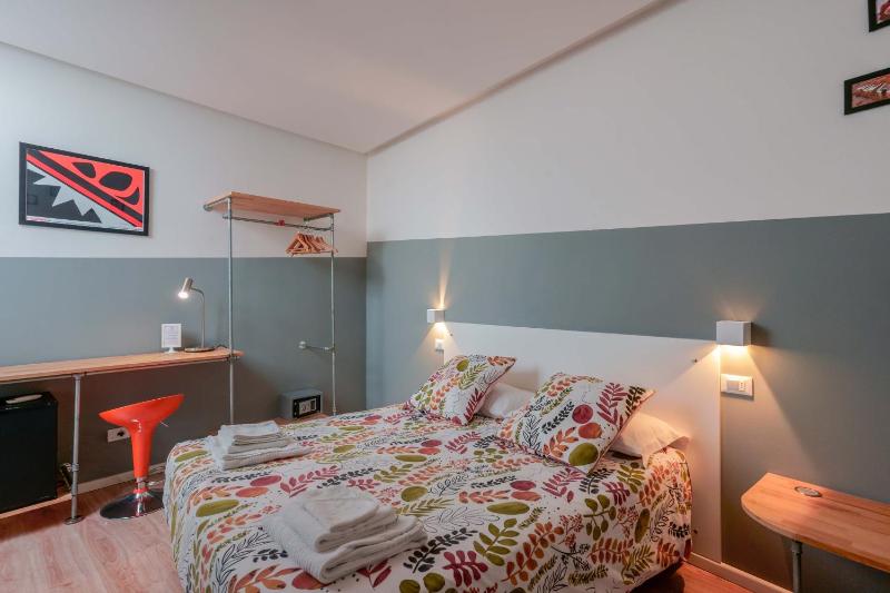 Double Room image 1