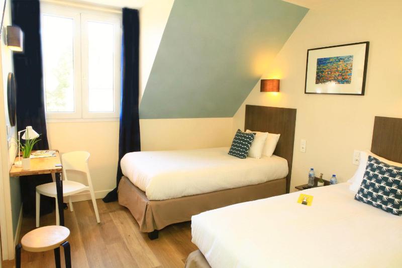 Logis Hôtels- Hôtel Marguerite d'Anjou Angers château - image 43