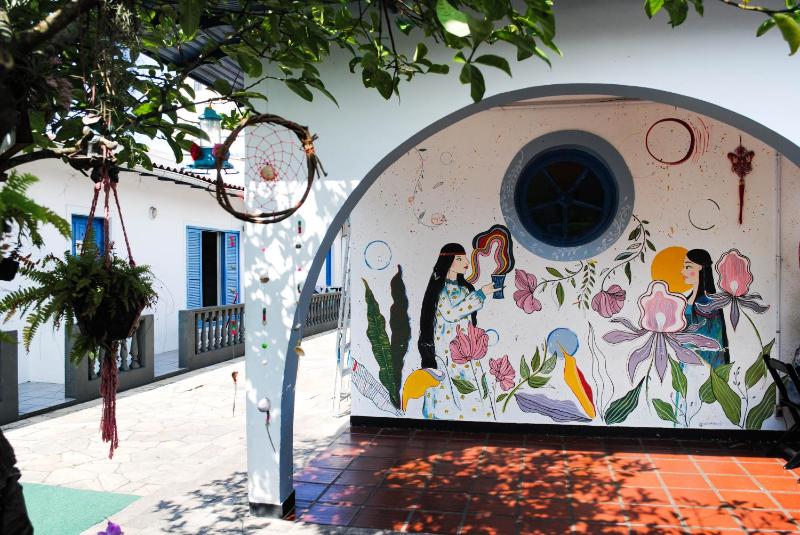 World Hostel - Canasvieiras - image 14