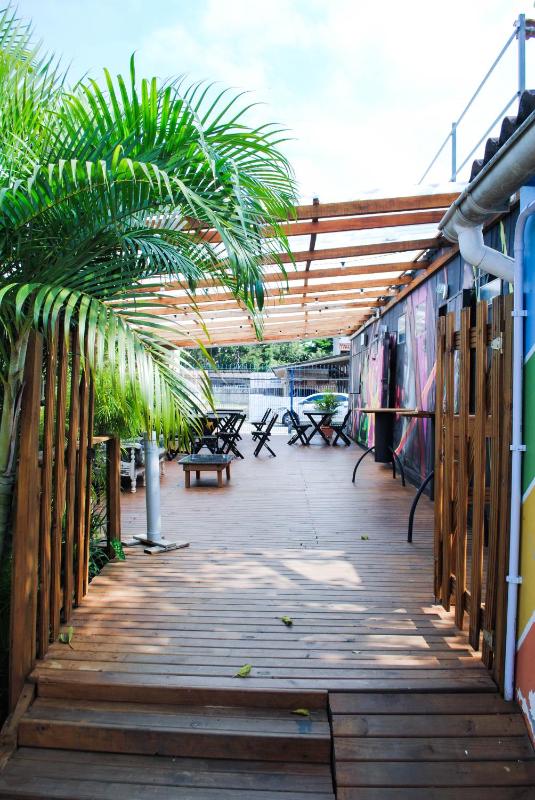 World Hostel - Canasvieiras - image 7