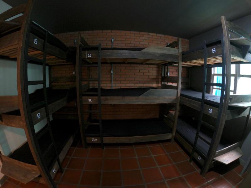 World Hostel - Canasvieiras - image 28
