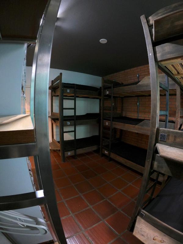World Hostel - Canasvieiras - image 19