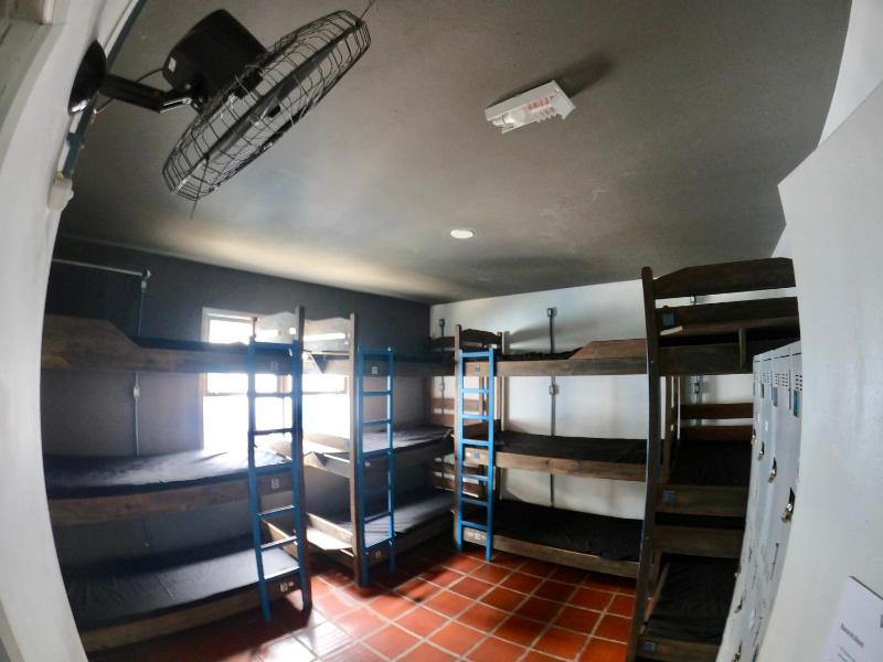 World Hostel - Canasvieiras - image 23