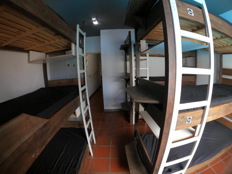 World Hostel - Canasvieiras - image 9