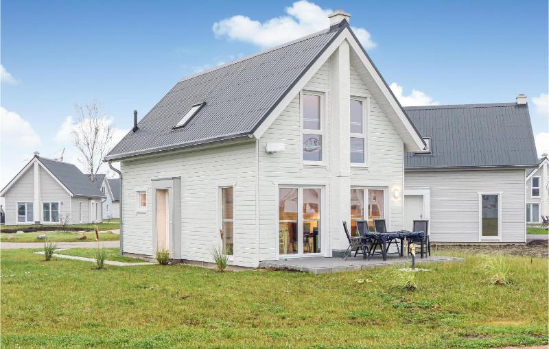 Two-Bedroom Holiday Home image 1