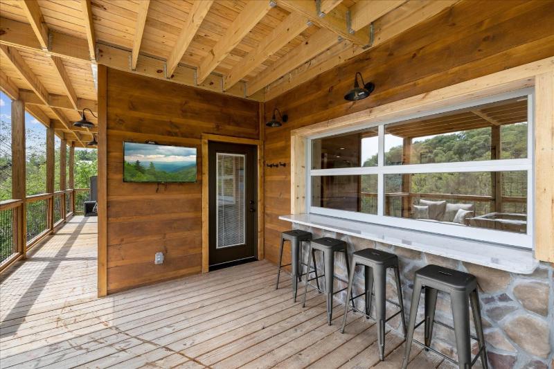 Stargazer Chalet cabin - image 24