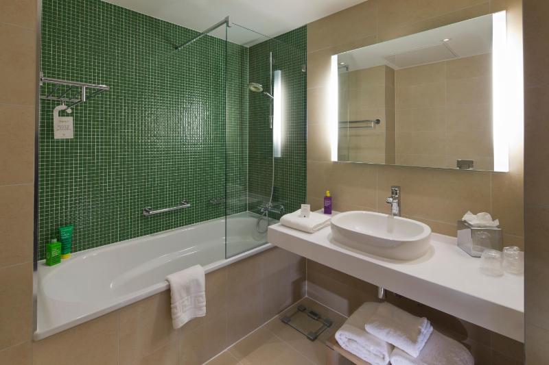 The Orchard Hotel & Restaurant - image 12